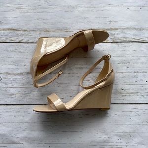 Kelly & Katie Addisson Wedge Heel